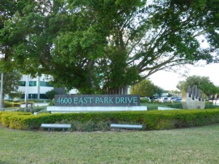 Sculpture of a 3i Receptor